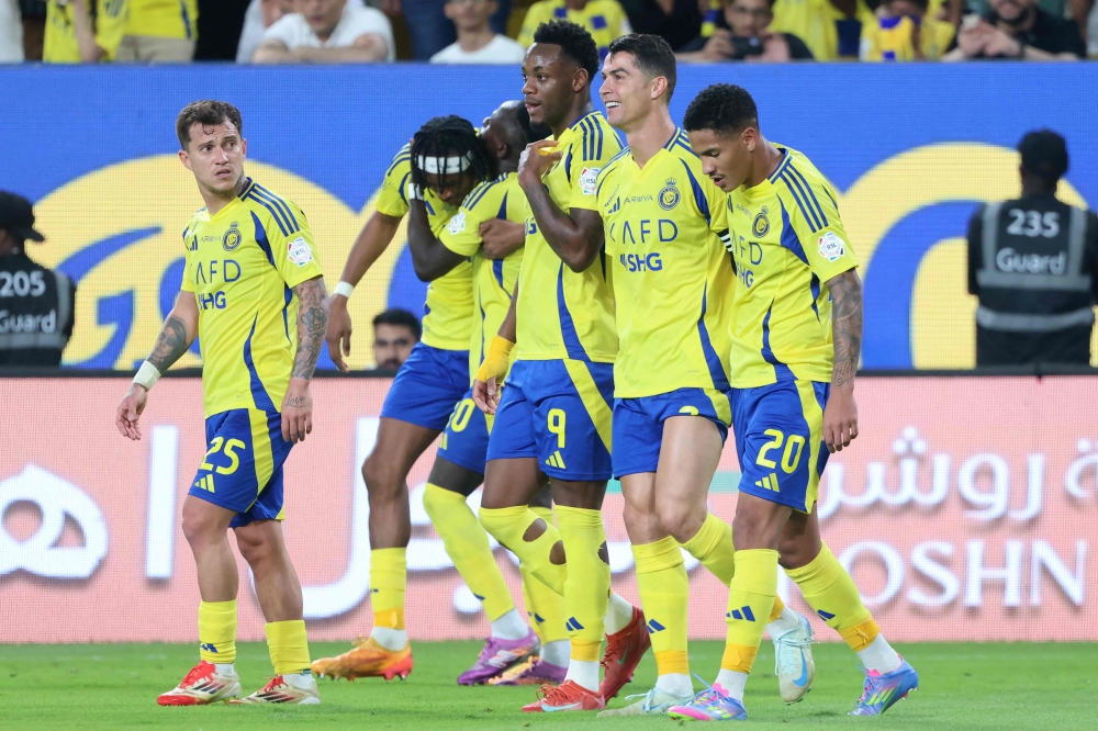 بيولي يحذر سداسي النصر قبل مواجهة ضمك