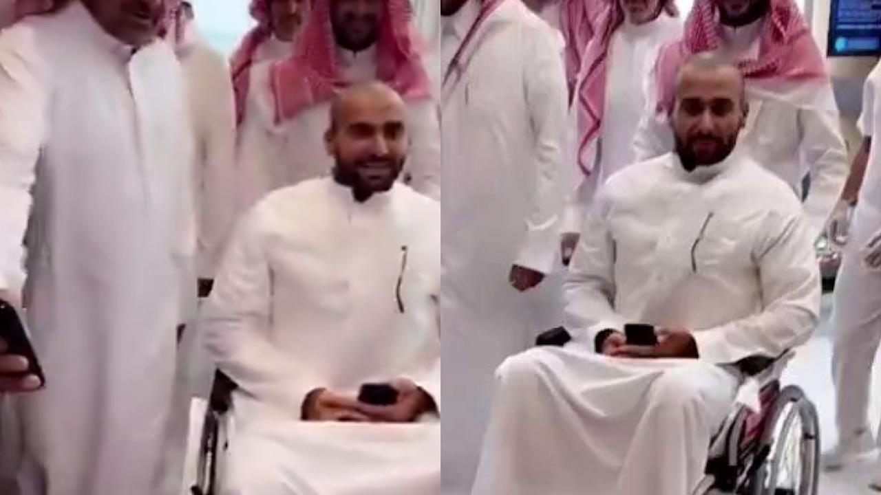 يزيد الراجحي يغادر المستشفى بصحة جيدة.. فيديو