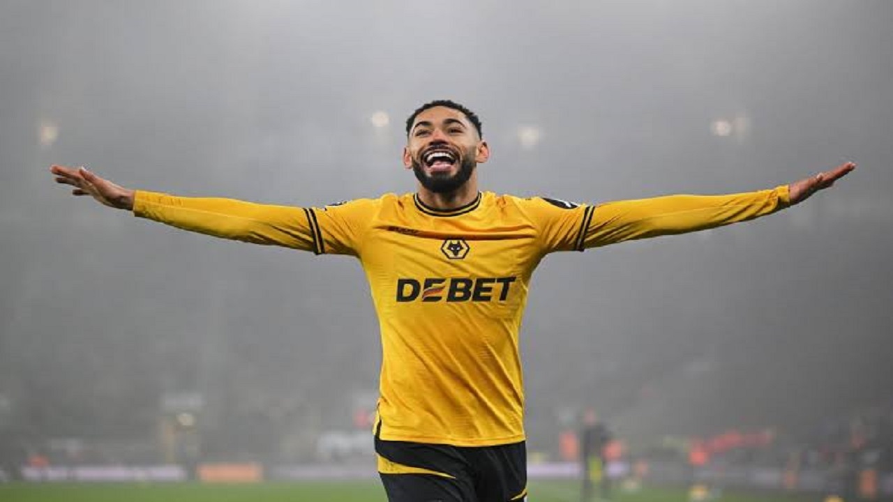 مسؤول وولفرهامبتون ينفي مفاوضات روشن لضم كونيا