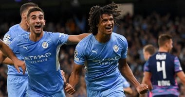 عودة ناثان آكي لتدريبات السيتي قبل مواجهة ساوثهامبتون فى الدورى الإنجليزى – مصرنا