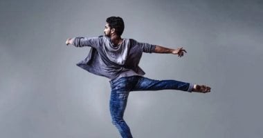 أبراج تسترخى وتتمايل على أنغام الموسيقى.. بتنسى همومها وبتبقى فى عالم تانى – مصرنا