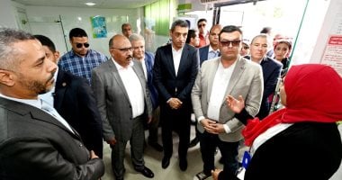 وزير الإسكان ومحافظ السويس يتفقدان محطتي رفع صرف صحى بحي السويس – مصرنا