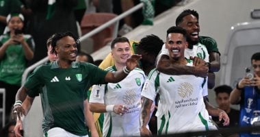 الأهلي يقترب من لقب دوري أبطال آسيا بثنائية ضد كاواساكي في الشوط الأول.. فيديو – مصرنا