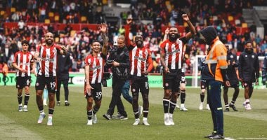 مان يونايتد يسقط أمام برينتفورد 3-4.. وتعادل وست هام ضد توتنهام – مصرنا