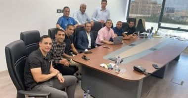 أوسكار رويز يجري تحليل أداء 6 حكام ساحة اليوم باتحاد الكرة – مصرنا
