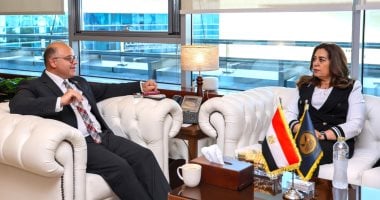 اجتماع تنسيقي لبحث الاستفادة من الخدمات المالية غير المصرفية في المحافظات – مصرنا
