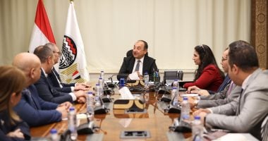 وزير قطاع الأعمال العام يبحث مع مجموعة شاهينلر القابضة التركية فرص الاستثمار – مصرنا