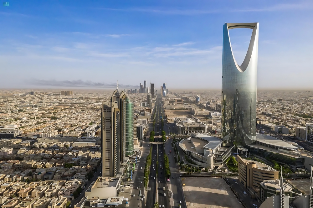 تدشين نسختين جديدتين بالروسية والألمانية خلال 2025