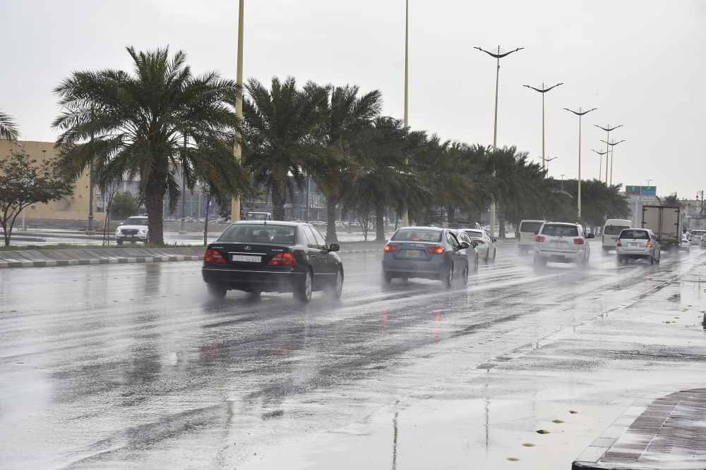 طقس المملكة.. بيشة تسجل أعلى كمية هطول أمطار في المملكة