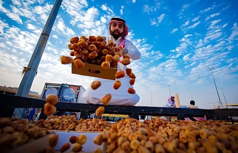 ”النخيل“ يعيد فتح باب التسجيل في برنامج شراء التمور