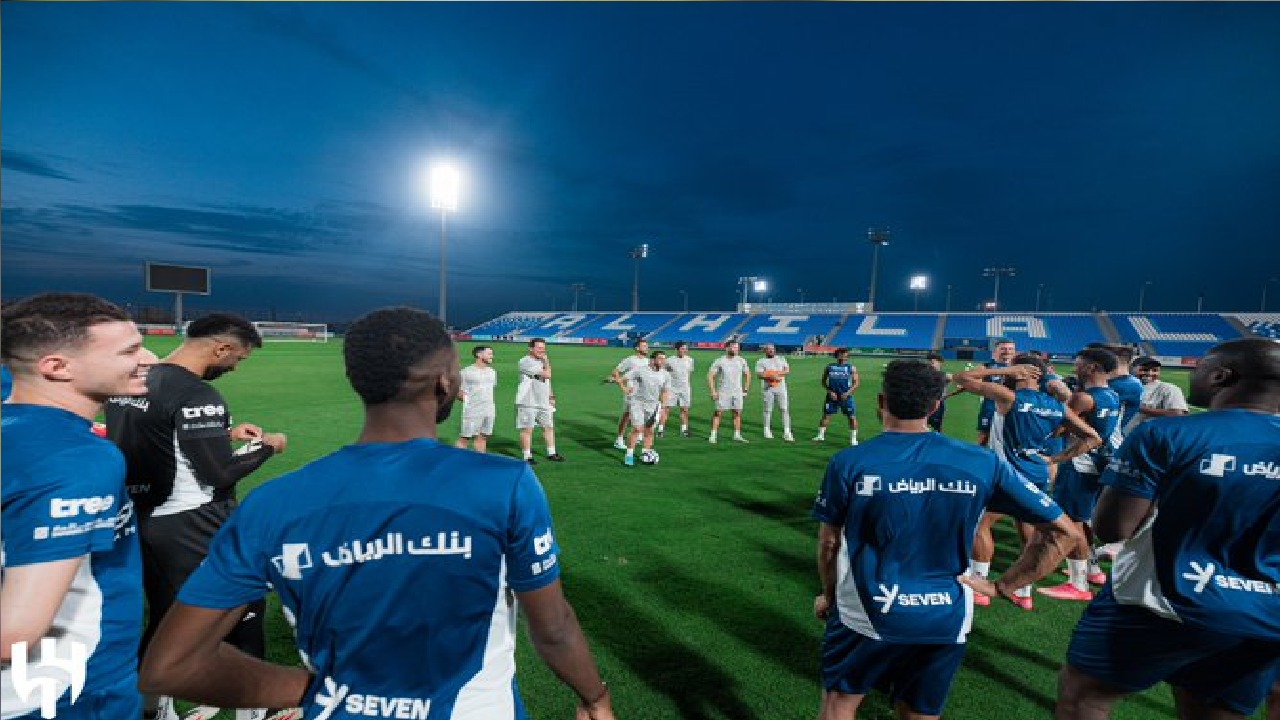 تفاصيل أول حصة تدريبية للهلال بقيادة الشلهوب