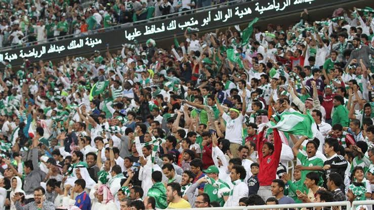 أجواء استثنائية أمام مقر الأهلي قبل نهائي آسيا